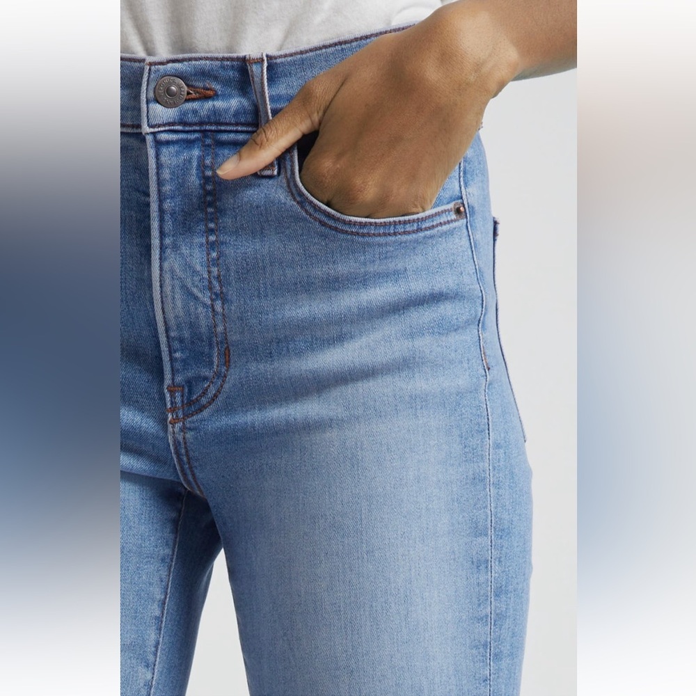 Veronica Beard Carson High Waist Ankle Flare Jeans - Size 25 (like new!) - Picture 5 of 6